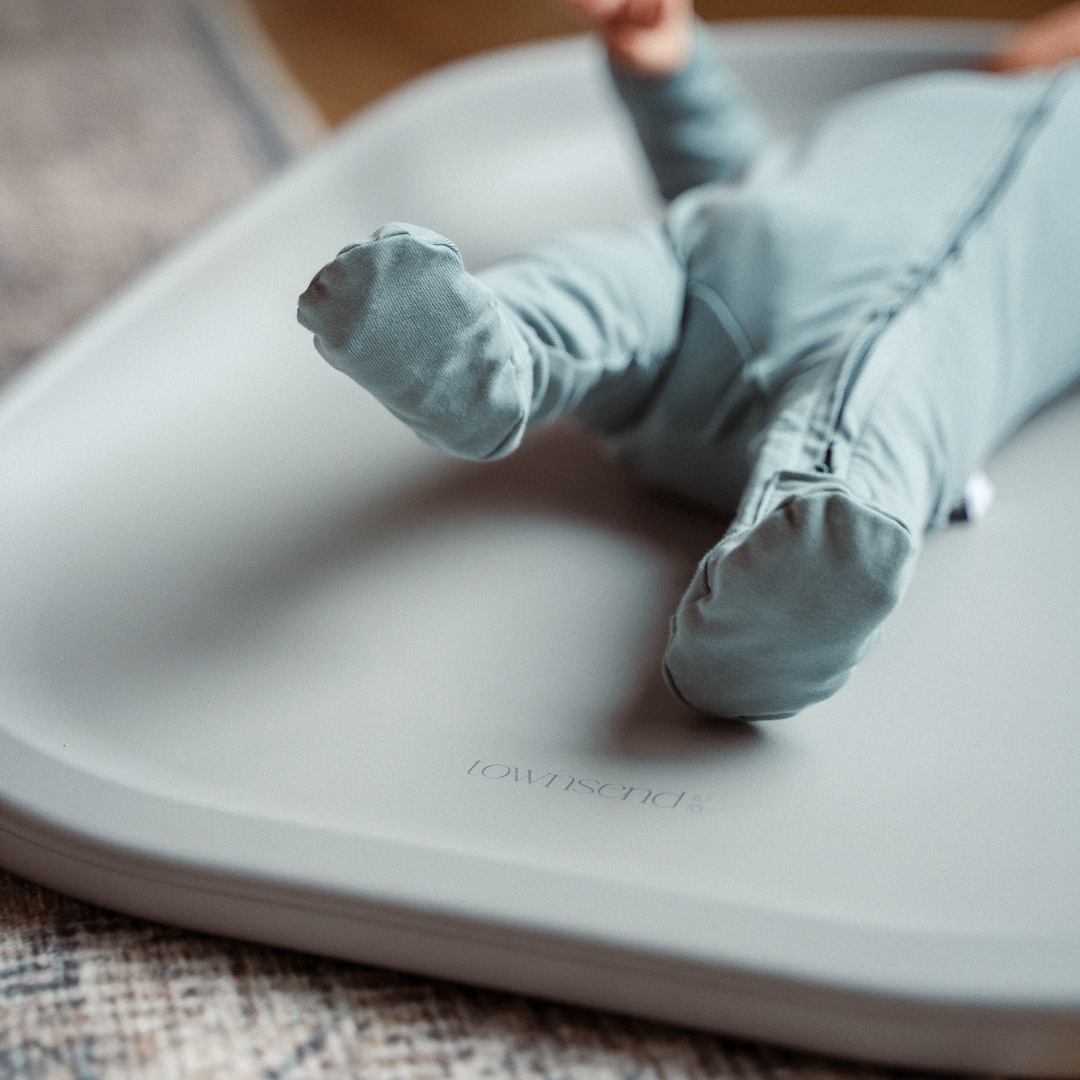 Contoured Foam Changing Pad